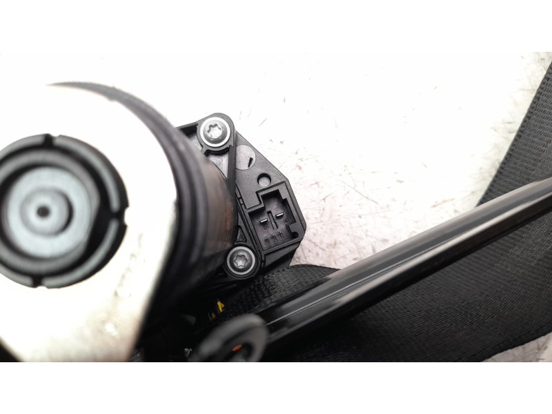 Recambio de cinturon seguridad delantero izquierdo para audi q7 4mg referencia OEM IAM 4M0857705MGLE  