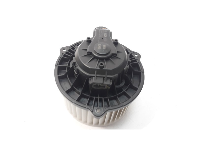 Recambio de ventilador calefaccion para hyundai i30 (gd) 1.4 cat referencia OEM IAM 971133X000 F00S3B2474 