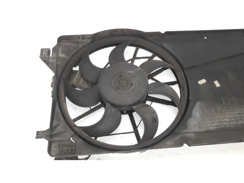 Recambio de electroventilador para ford focus berlina (cap) 1.6 tdci cat referencia OEM IAM 3M5H8C607RE  102GA224009