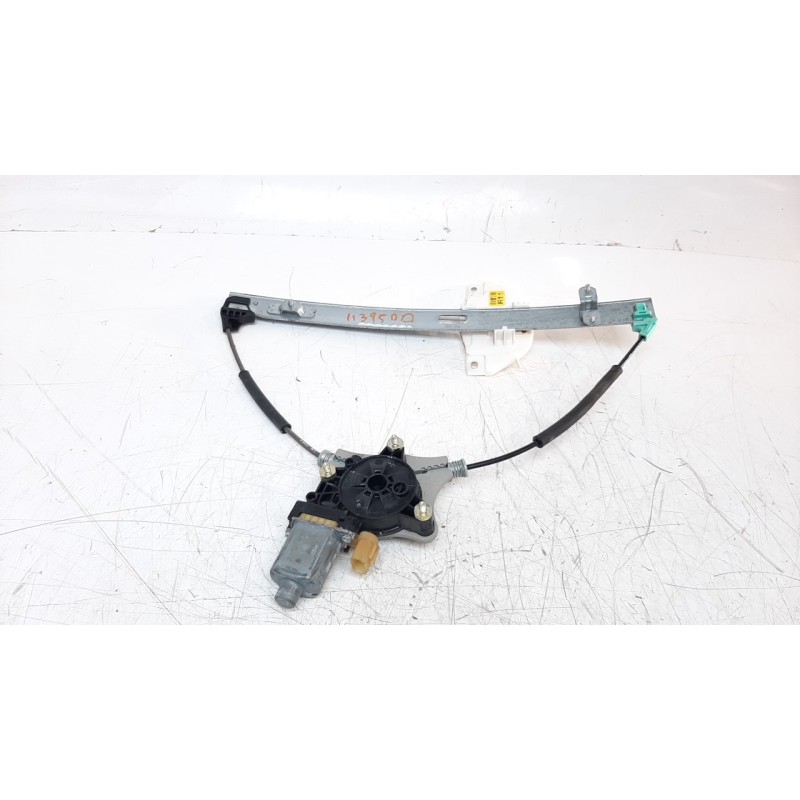 Recambio de motor elevalunas delantero derecho para kia rio (yb) 1.0 tgdi cat referencia OEM IAM 82460H8000  