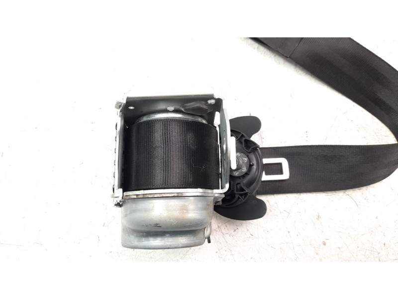 Recambio de cinturon seguridad trasero derecho para audi q7 4mg referencia OEM IAM 4M0857812C  