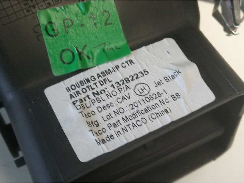 Recambio de rejilla aireadora para opel insignia berlina sport referencia OEM IAM 495050031 13282237 13282235