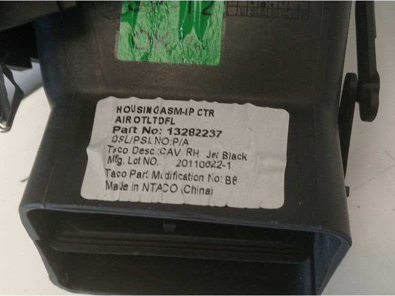 Recambio de rejilla aireadora para opel insignia berlina sport referencia OEM IAM 495050031 13282237 13282235