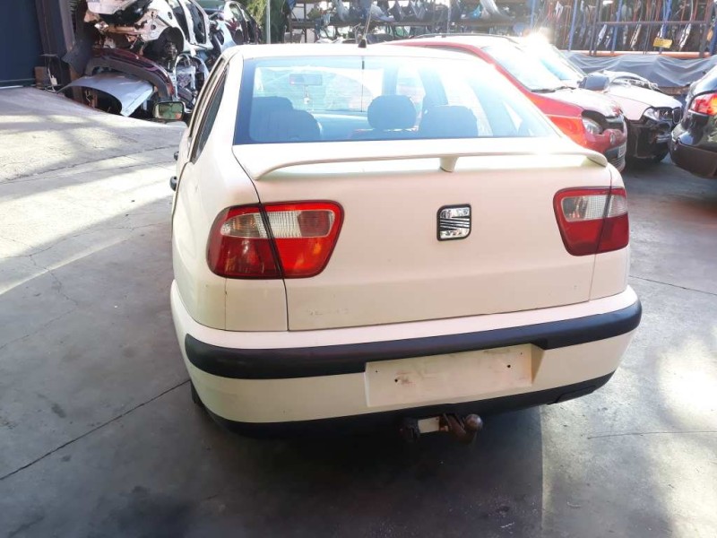 seat cordoba berlina (6k2) del año 2000