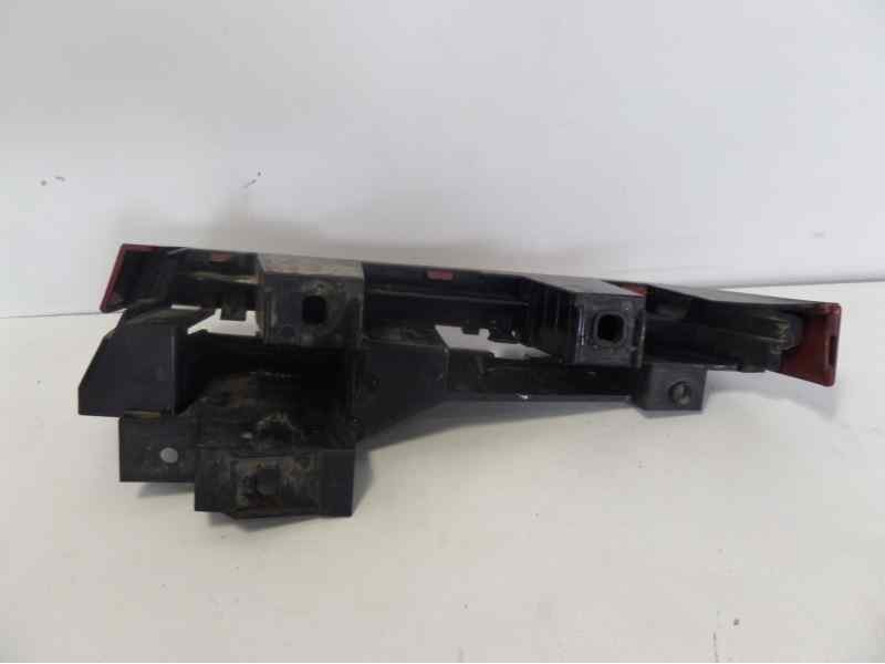 Recambio de molduras traseras para bmw serie 3 compact (e46) 316ti referencia OEM IAM   