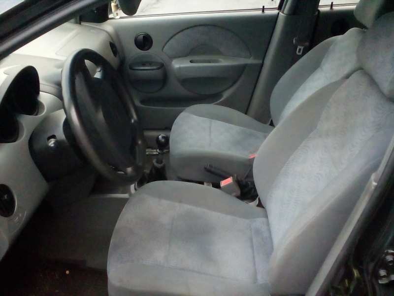 daewoo kalos del año 2004