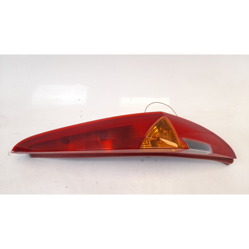 Recambio de piloto trasero derecho para fiat punto berlina (188) 1.9 diesel eco referencia OEM IAM 46794077  FT1334163