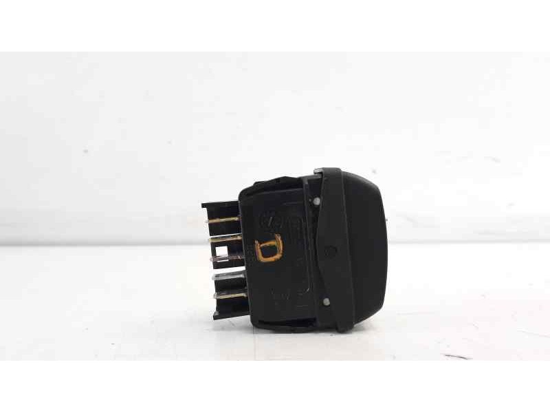 Recambio de mando elevalunas delantero derecho para citroen xsara picasso 1.6 16v hdi referencia OEM IAM   