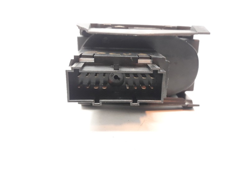 Recambio de mando luces para ford focus berlina (cap) 1.6 tdci cat referencia OEM IAM 4M5T13A024LA  