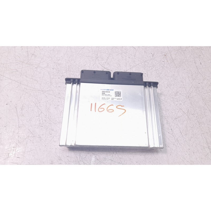 Recambio de centralita motor uce para kia stonic (ybcuv) 1.0 tgdi cat referencia OEM IAM 3910607046  