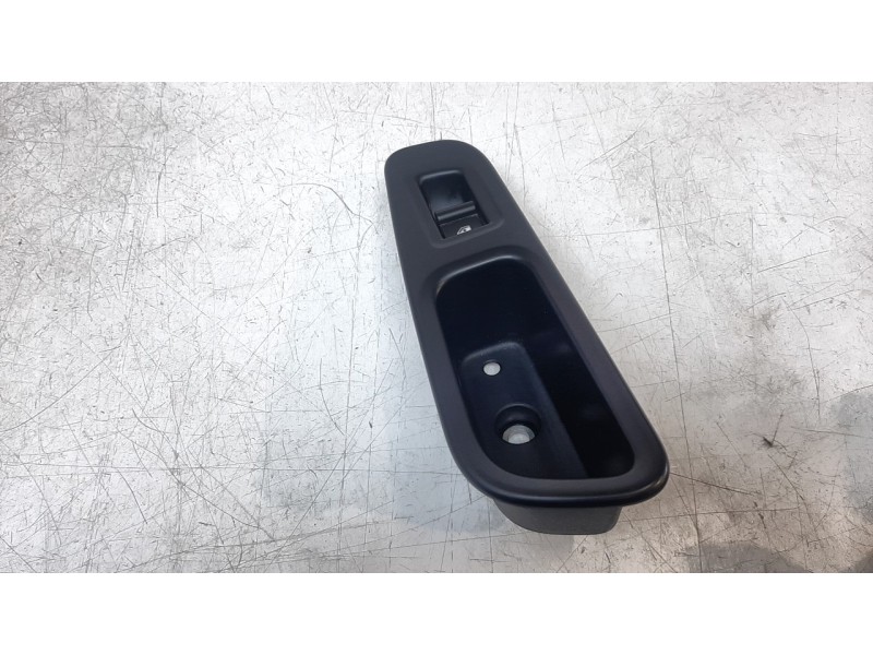 Recambio de mando elevalunas trasero izquierdo para jeep renegade 1.6 m-jet cat referencia OEM IAM 5VH85LXHAA  