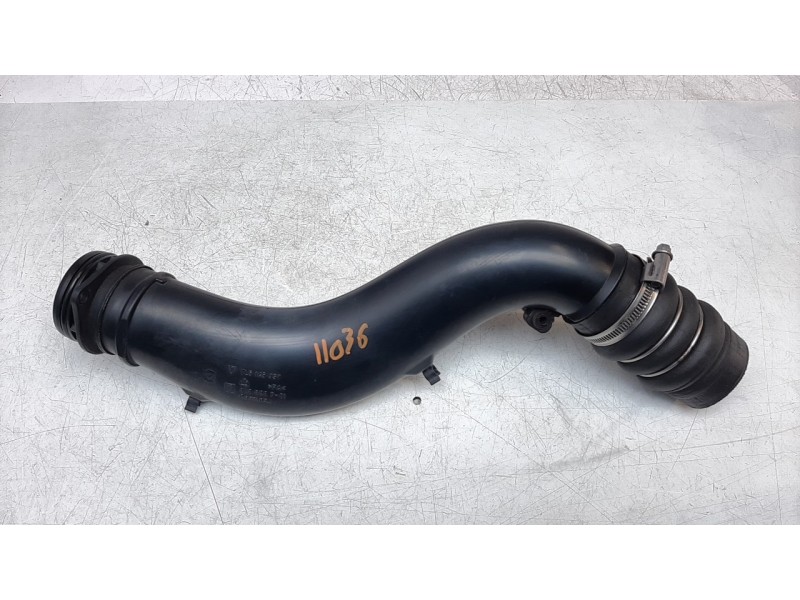 Recambio de tubo para porsche cayenne (typ 9pa) turbo s referencia OEM IAM 7L5145957  