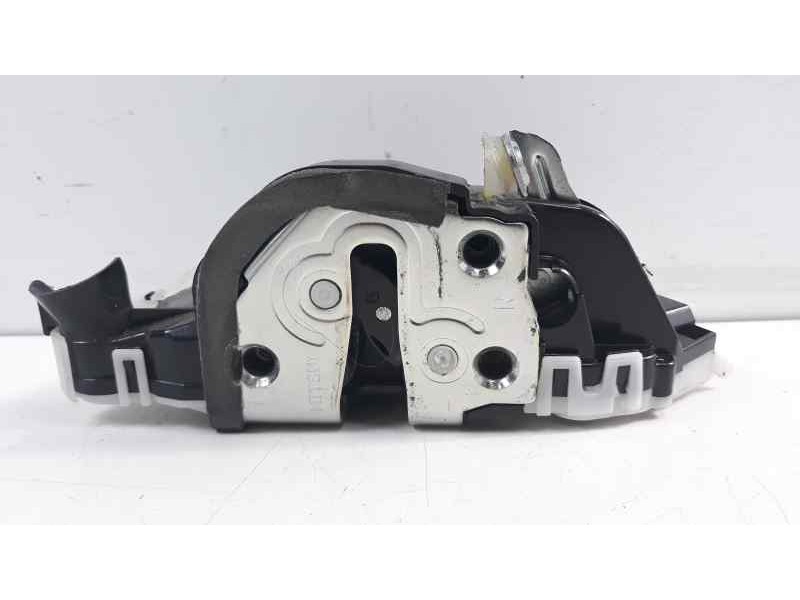 Recambio de cerradura puerta delantera derecha para toyota yaris active referencia OEM IAM   