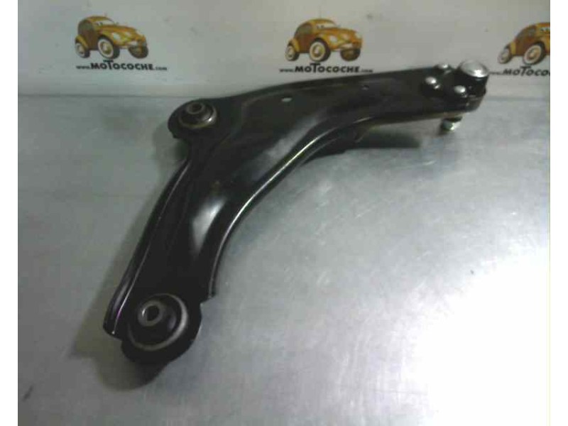 Recambio de brazo suspension inferior delantero izquierdo para opel vivaro referencia OEM IAM 8200484810 775621 BR1786