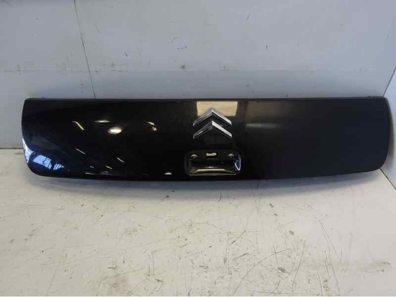 Recambio de molduras traseras para citroen c4 coupe collection referencia OEM IAM MOLDURA  