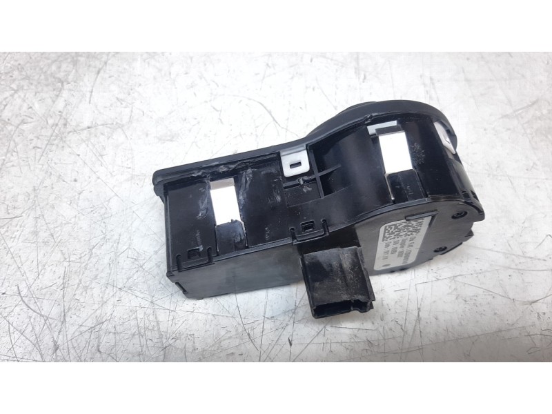 Recambio de mando luces para jeep renegade 1.6 m-jet cat referencia OEM IAM 7356583140  