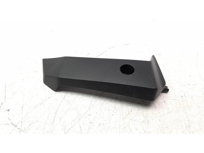 Recambio de moldura para honda cb 125 f referencia OEM IAM 64471K98E00  