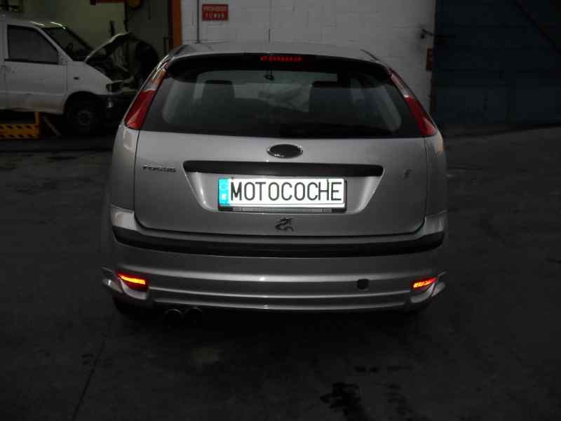 ford focus berlina (cap) del año 2004