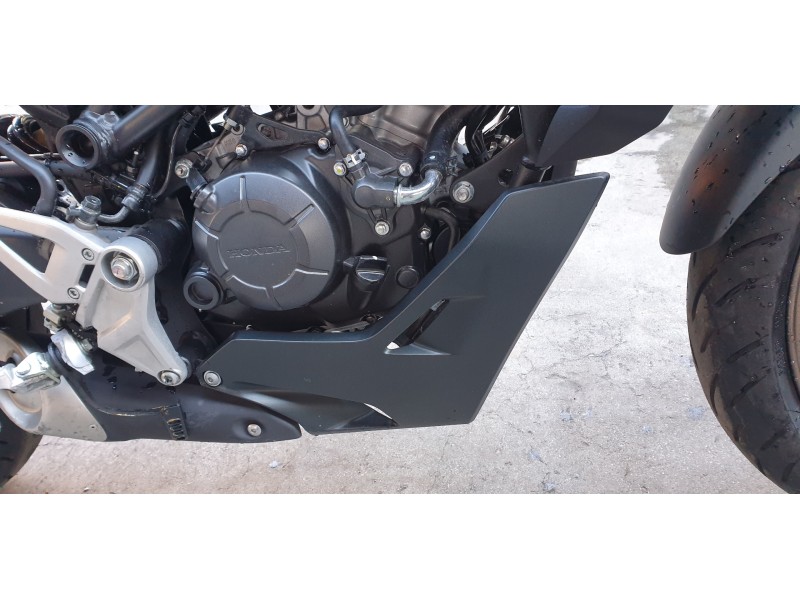 Recambio de moldura para honda cb 125 f referencia OEM IAM 64311K98E00ZB  