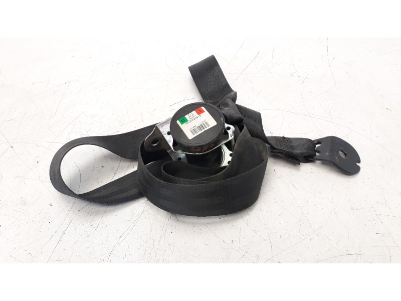 Recambio de cinturon seguridad trasero derecho para land rover evoque 2.2 td4 cat referencia OEM IAM LR026470  