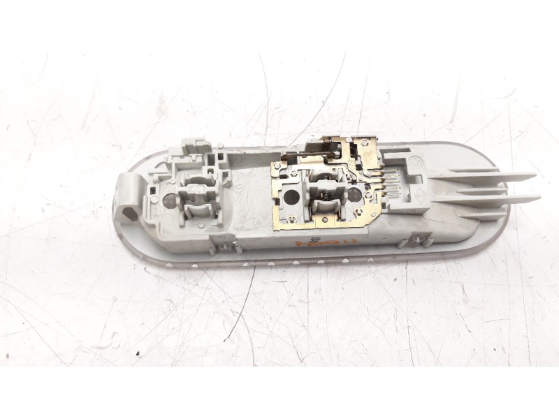 Recambio de luz interior para dacia dokker 1.5 dci diesel fap cat referencia OEM IAM 264300167R  