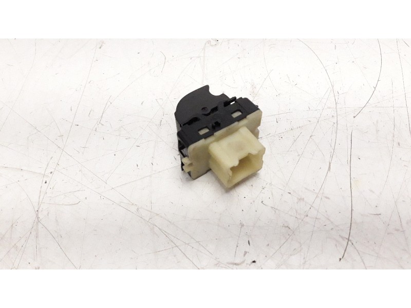 Recambio de mando elevalunas delantero derecho para dacia dokker 1.5 dci diesel fap cat referencia OEM IAM 254217475R  