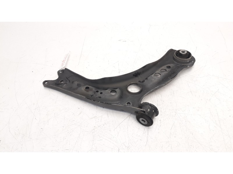 Recambio de brazo suspension inferior delantero izquierdo para seat leon (5f1) style referencia OEM IAM 5Q0407151L  