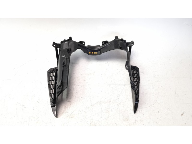 Recambio de moldura para honda cb 125 f referencia OEM IAM 64421K98E000  