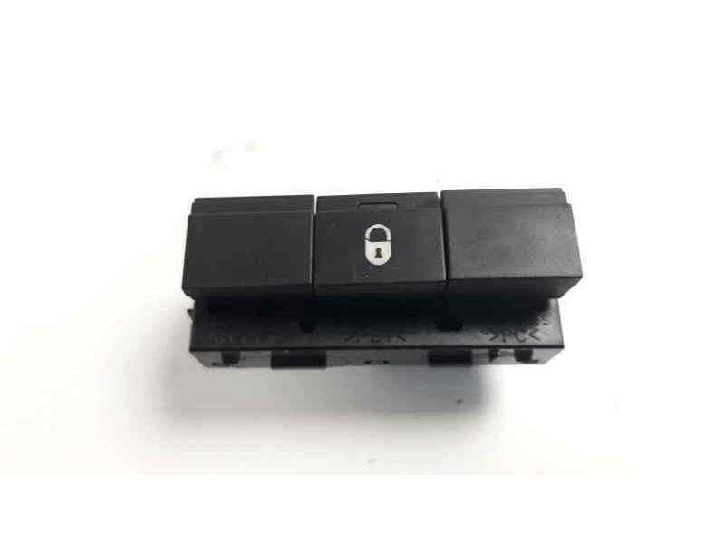 Recambio de interruptor para peugeot 1007 urban referencia OEM IAM 96470287XT  