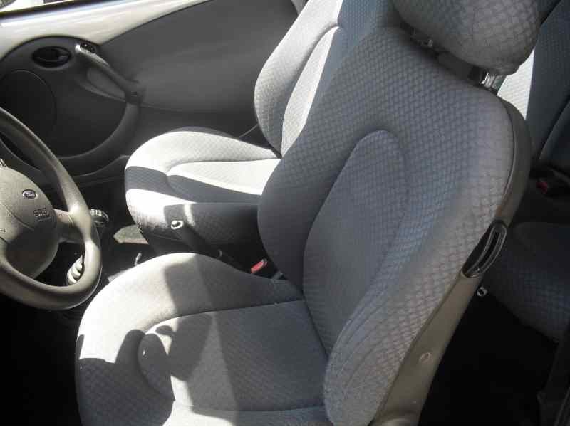 ford ka (ccq) del año 2002