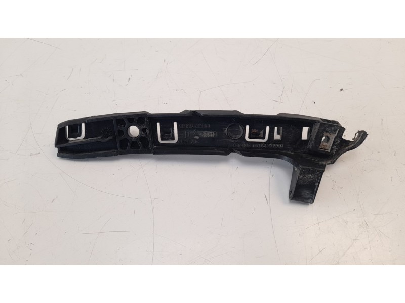 Recambio de molduras traseras para citroen ds3 cabrio 1.6 e-hdi fap referencia OEM IAM 9683740880  