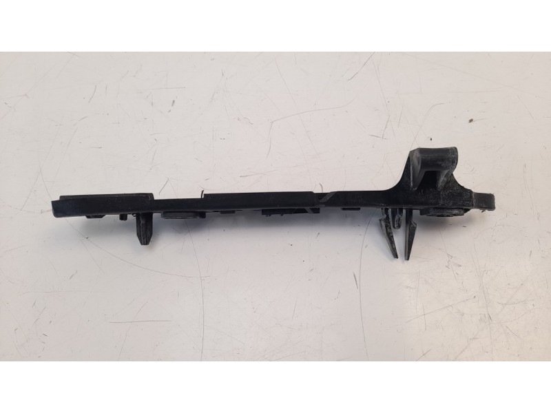 Recambio de molduras traseras para citroen ds3 cabrio 1.6 e-hdi fap referencia OEM IAM 9683740880  