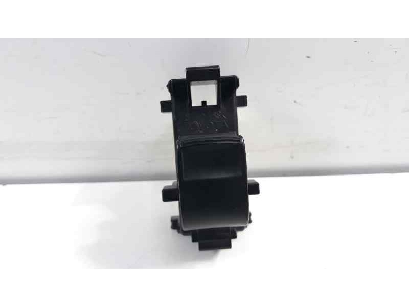 Recambio de mando elevalunas delantero derecho para toyota yaris active referencia OEM IAM   