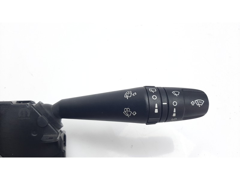 Recambio de mando multifuncion para jeep compass ii 2.0 m-jet cat referencia OEM IAM 735670072  