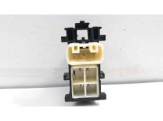 Recambio de mando elevalunas delantero derecho para toyota yaris active referencia OEM IAM    2