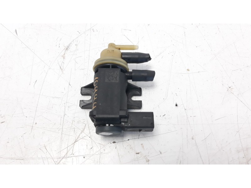 Recambio de valvula aire adicional para seat leon (5f1) 1.6 tdi referencia OEM IAM 04L131051F 1K0906627B 