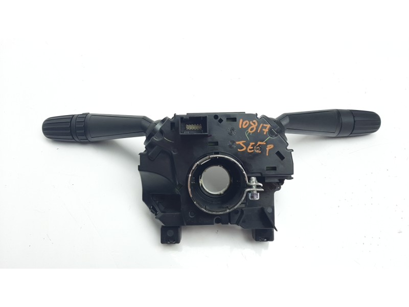 Recambio de mando multifuncion para jeep compass ii 2.0 m-jet cat referencia OEM IAM 735670072  