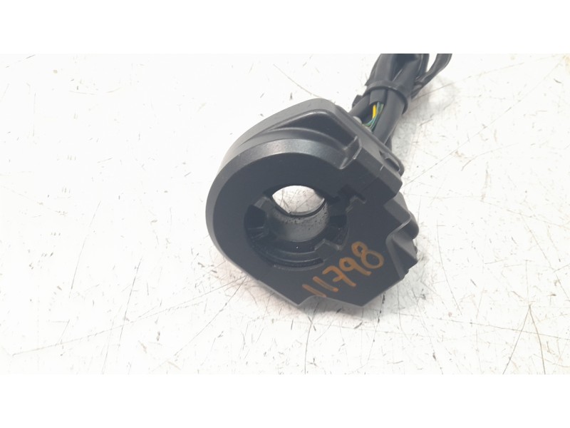 Recambio de potenciometro pedal para ktm 1290 super duke r 1290 super duke r referencia OEM IAM 60711012000  