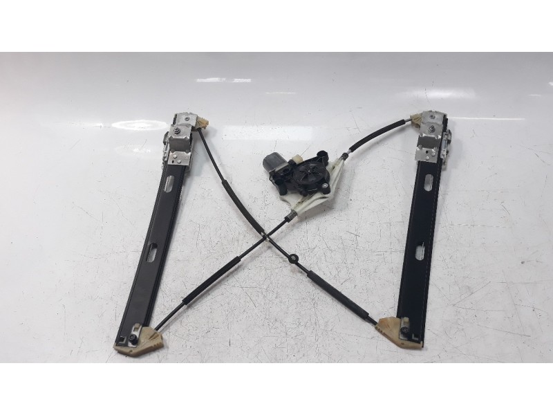 Recambio de elevalunas delantero derecho para seat leon (5f1) style referencia OEM IAM 5F4837462D  