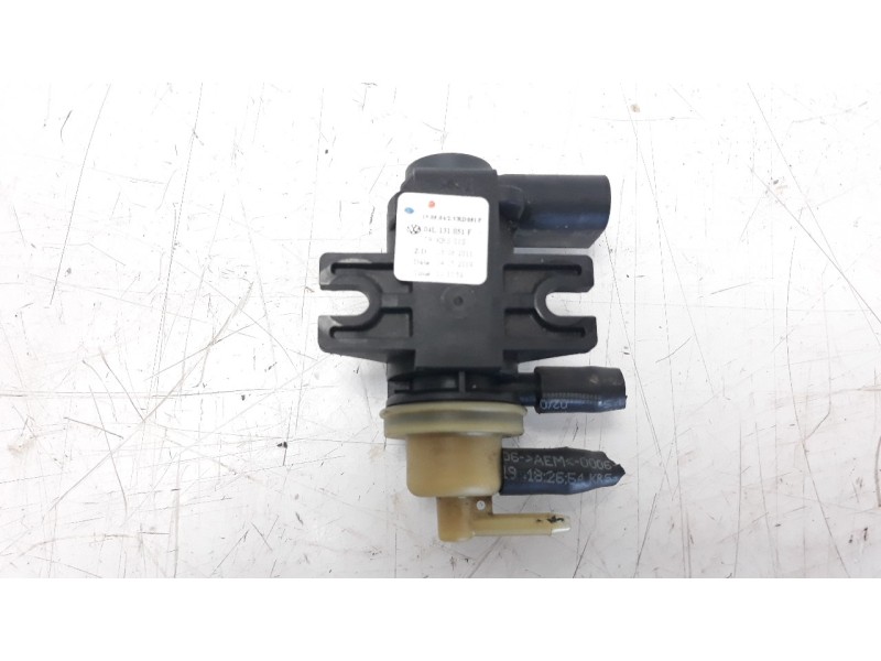 Recambio de valvula aire adicional para seat leon (5f1) 1.6 tdi referencia OEM IAM 04L131051F 1K0906627B 