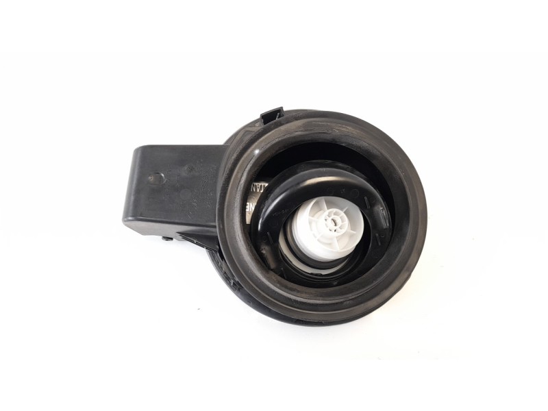 Recambio de tapa exterior combustible para nissan micra v (k14) 0.9 cat referencia OEM IAM 781215RB0A  