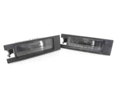 Recambio de piloto matricula para opel zafira b 1.6 16v referencia OEM IAM   