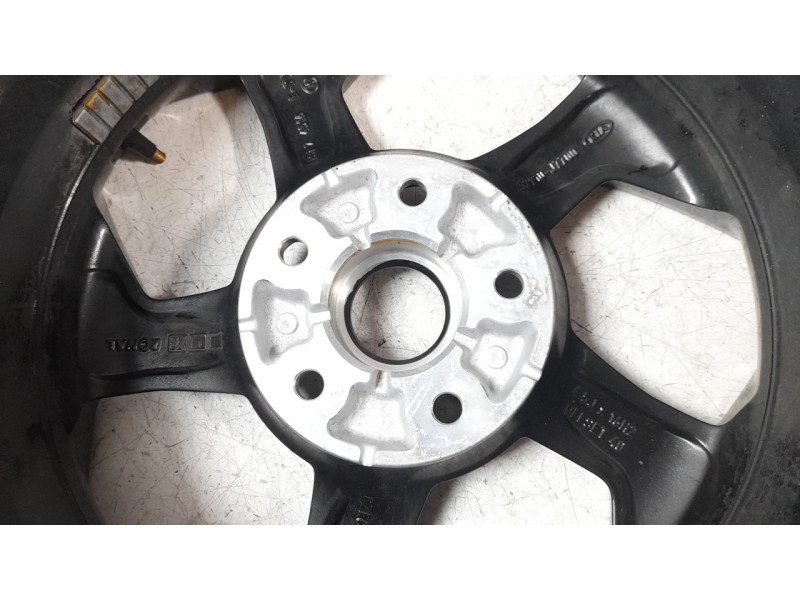 Recambio de llanta para kia xceed drive referencia OEM IAM 52910J7700  