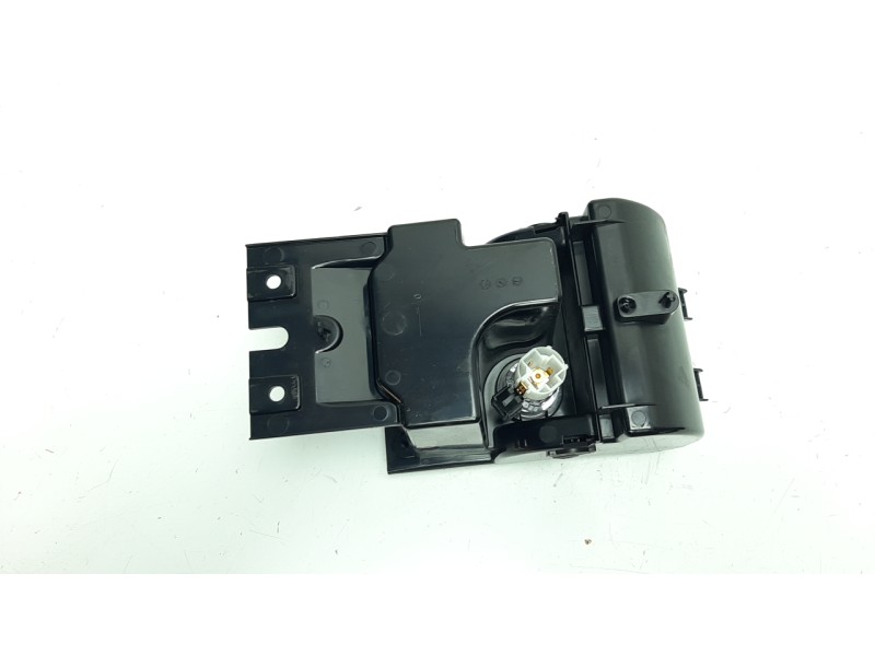 Recambio de cenicero para jaguar xf 3.0 v6 diesel cat referencia OEM IAM AX23045H72A  