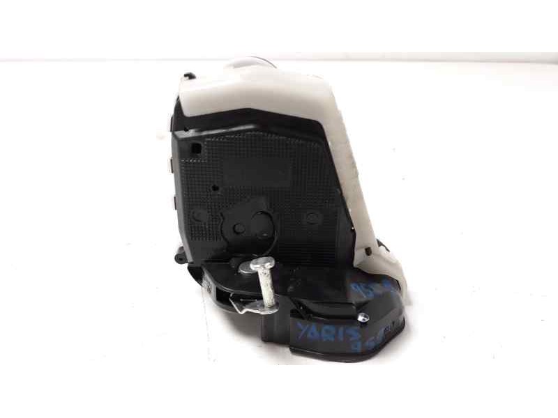 Recambio de cerradura puerta trasera izquierda para toyota yaris active referencia OEM IAM   
