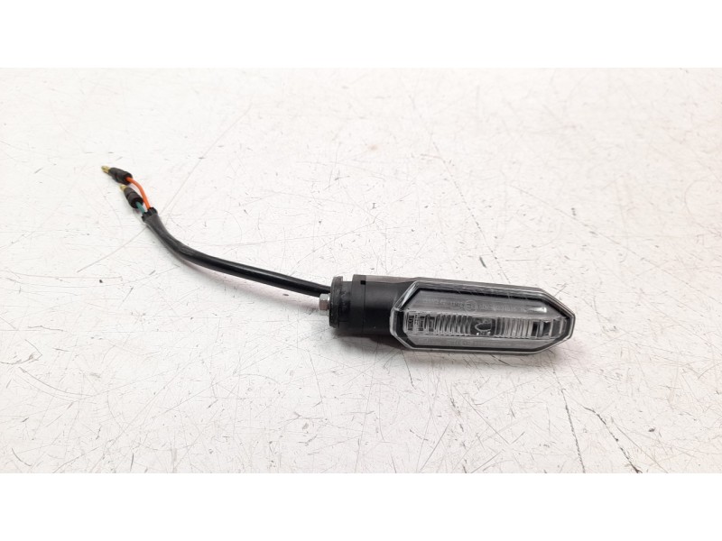 Recambio de piloto trasero derecho para honda cb 125 f referencia OEM IAM 33600K94T01  