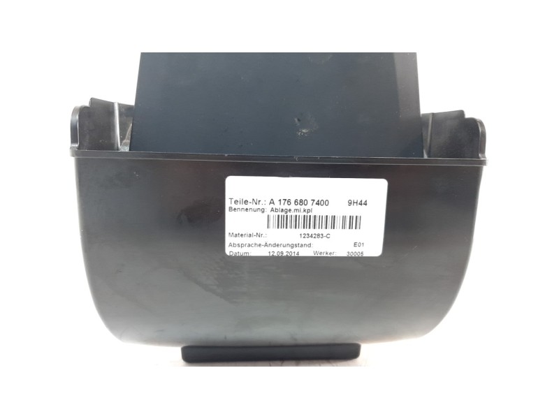 Recambio de cenicero para mercedes-benz clase gla (w156) gla 200 cdi (156.908) referencia OEM IAM A1766807400  