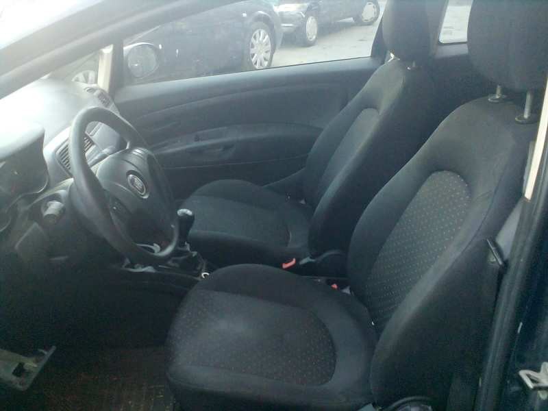 fiat grande punto (199) del año 2008