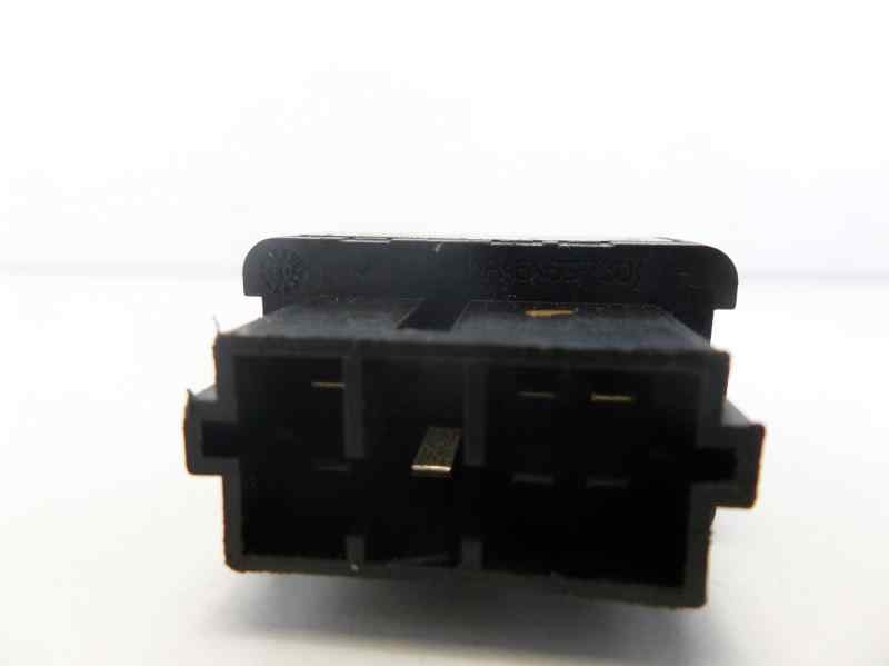 Recambio de mando elevalunas trasero derecho para peugeot 406 berlina (s1/s2) srdt referencia OEM IAM PA66GF30  