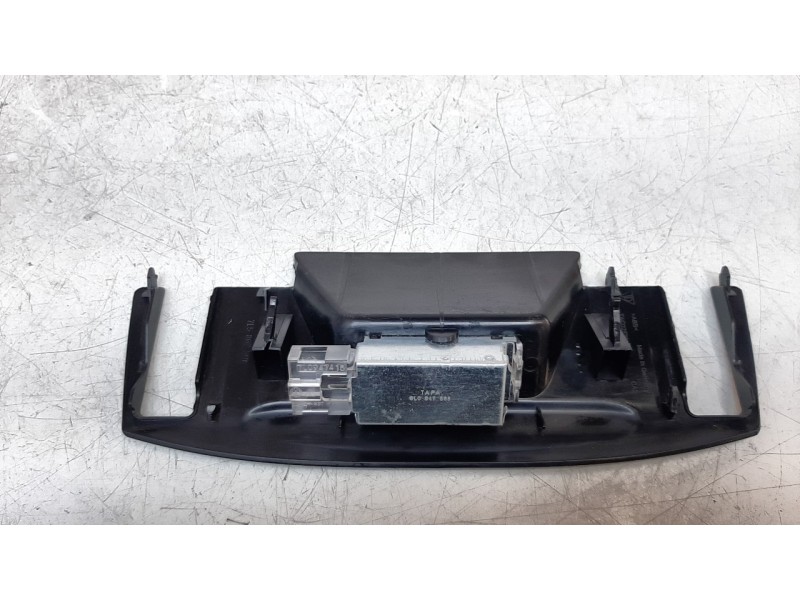 Recambio de luz interior para porsche cayenne (typ 9pa) turbo s referencia OEM IAM 7L5862591  